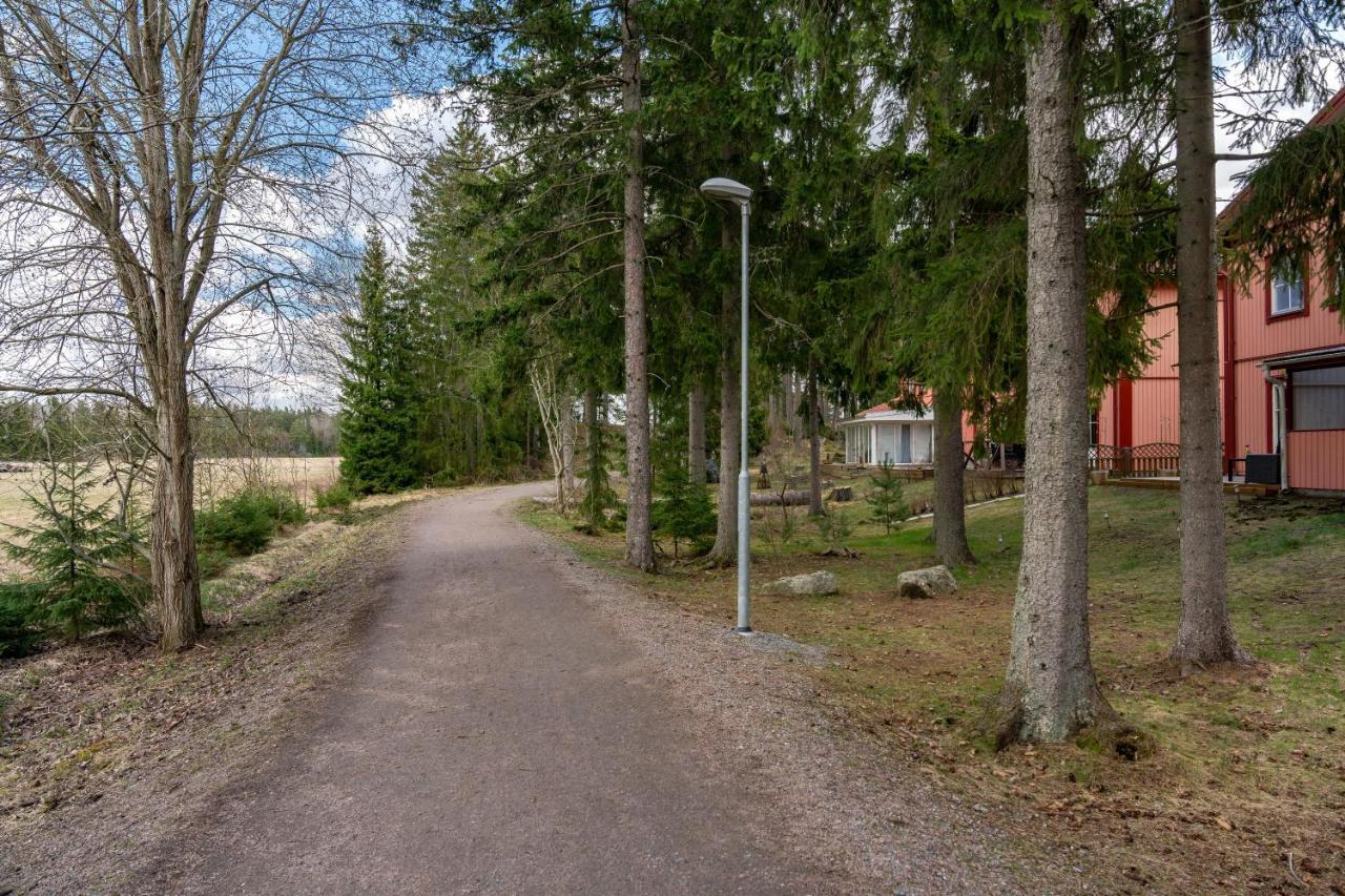 Uppsala Large Family Home Beside Forest Zewnętrze zdjęcie