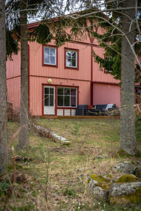 Uppsala Large Family Home Beside Forest Zewnętrze zdjęcie
